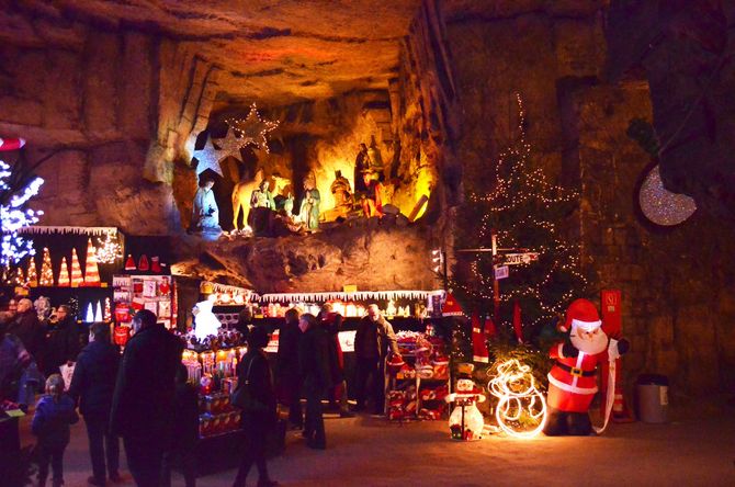 Unterirdischer Weihnachtsmarkt Valkenburg. Bild: Landal GreenParks